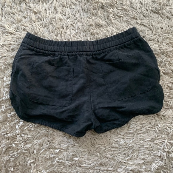 Linen Aritzia shorts - Picture 3 of 3